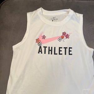 Nike Girls Tank Top.